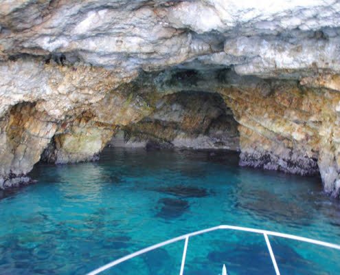 Grotta azzurra Polignano a Mare