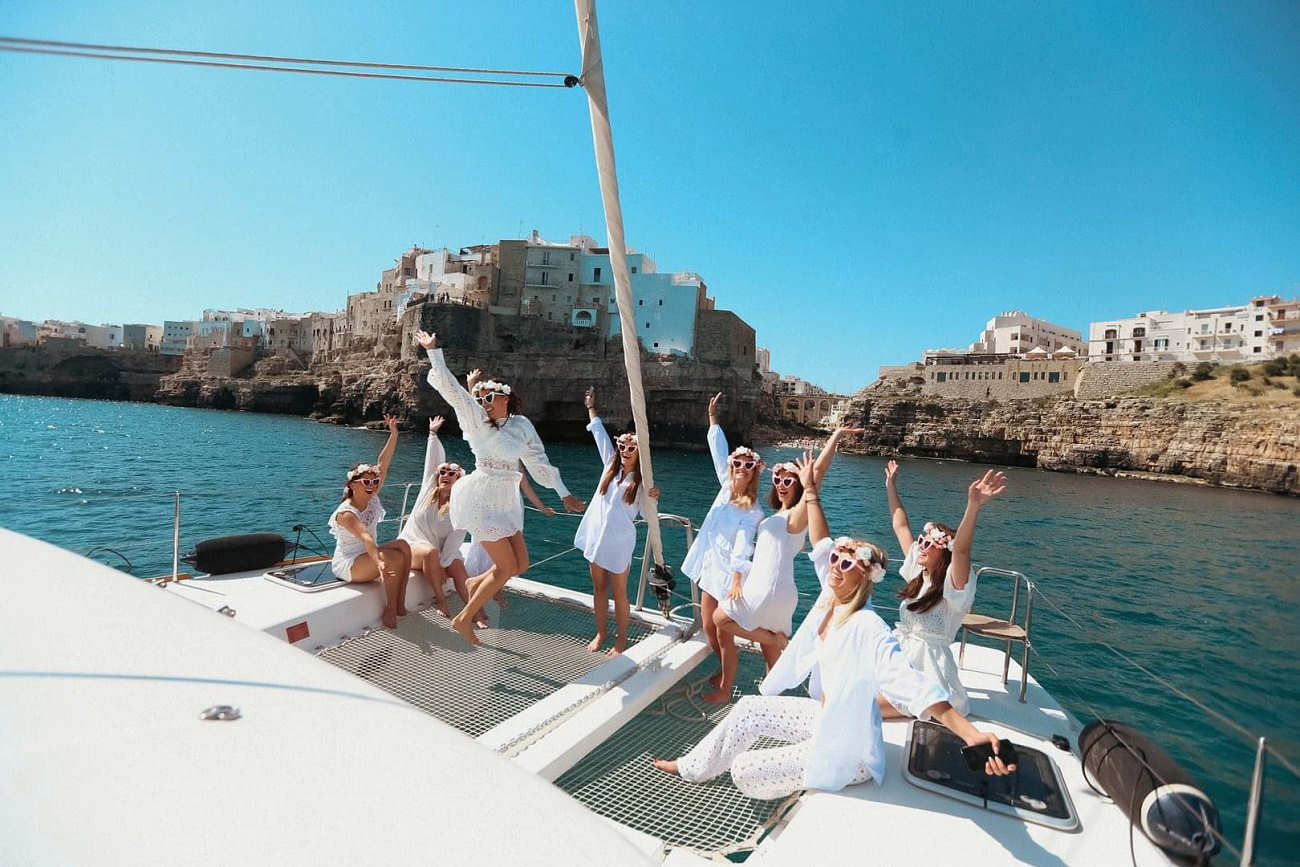 polignano esursioni in barca